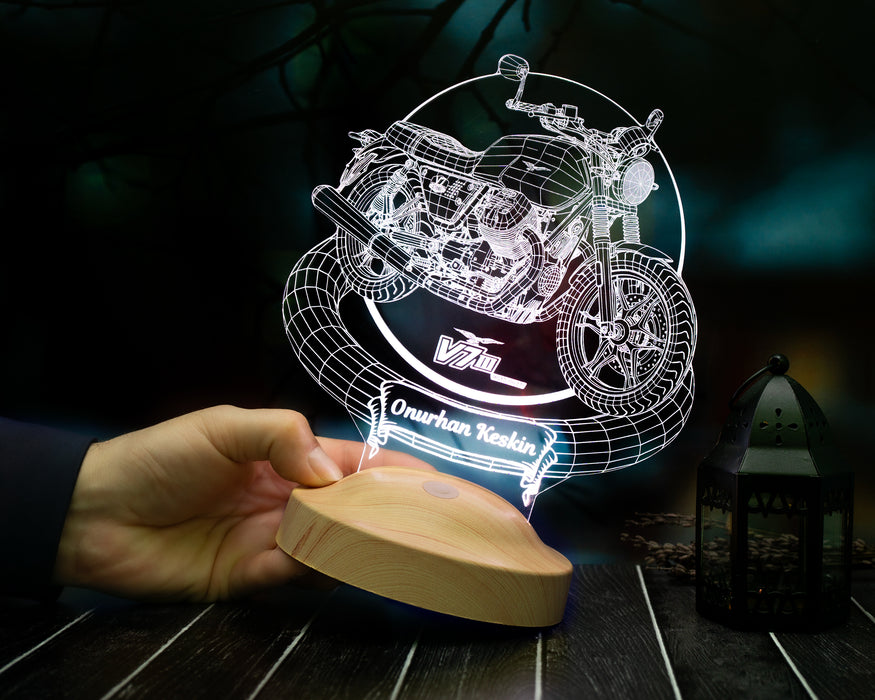 Moto Guzzi V7 2016-2020 Tutkunlarına Özel 3D Kişiye Özel Motosiklet Hediyesi LED Lamba