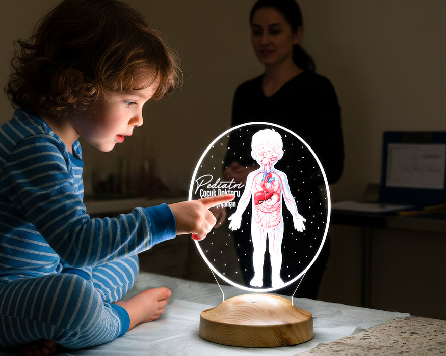 Pediatri Doktoruna Hediye – Kişiye Özel Çocuk Sağlığı Uzmanı LED Lamba – Çocuk Doktoru Hediyesi