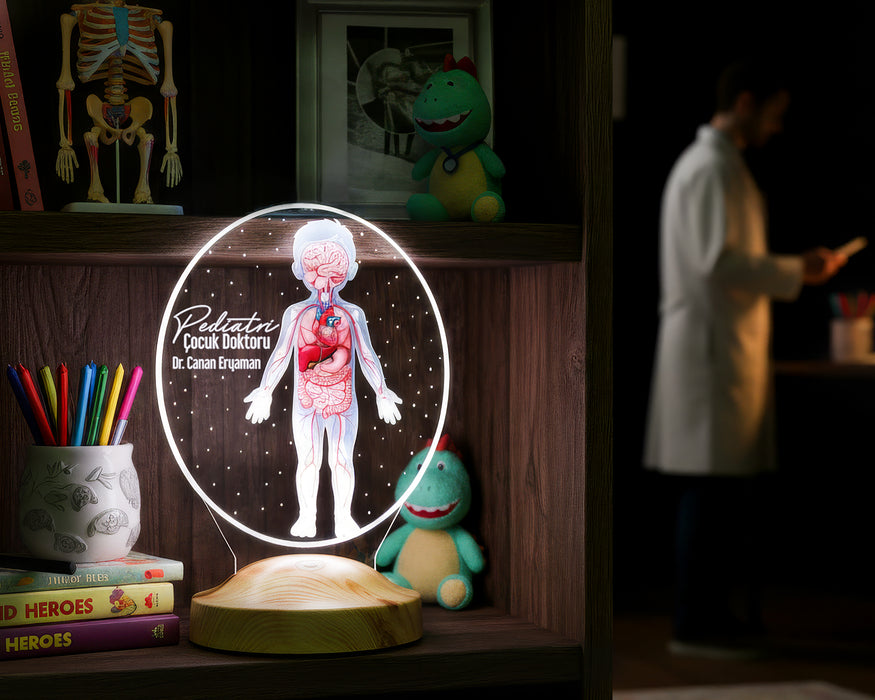 Pediatri Doktoruna Hediye – Kişiye Özel Çocuk Sağlığı Uzmanı LED Lamba – Çocuk Doktoru Hediyesi